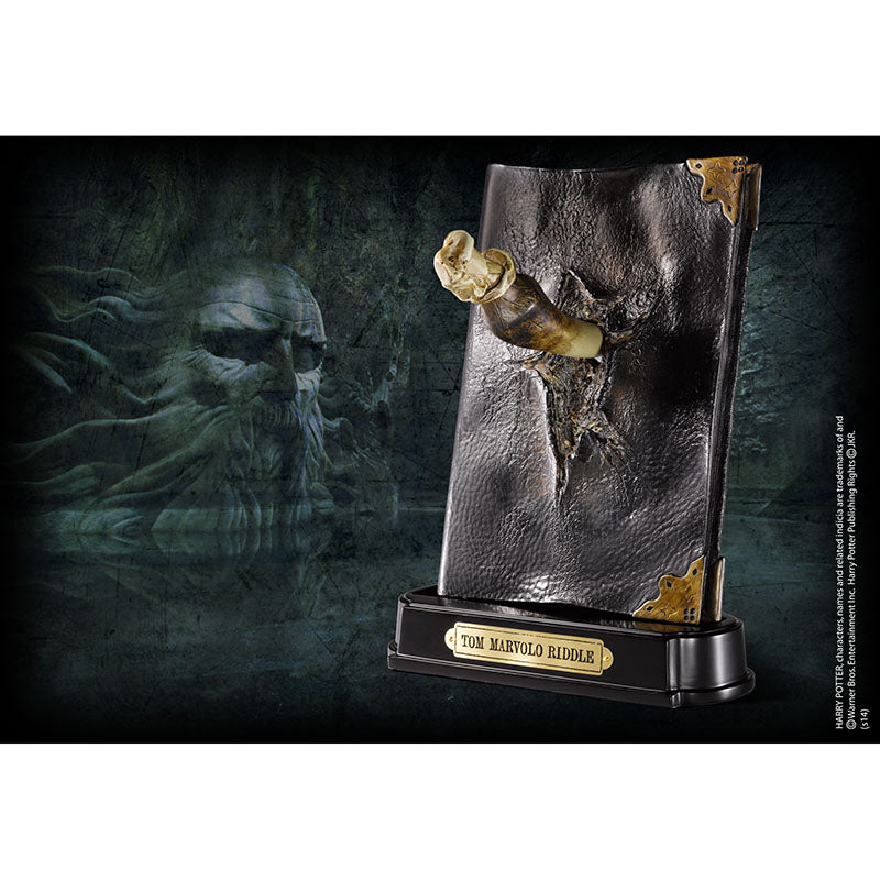 REPLICA HARRY POTTER BASILISK FANG AND TOM RIDDLES DIARY