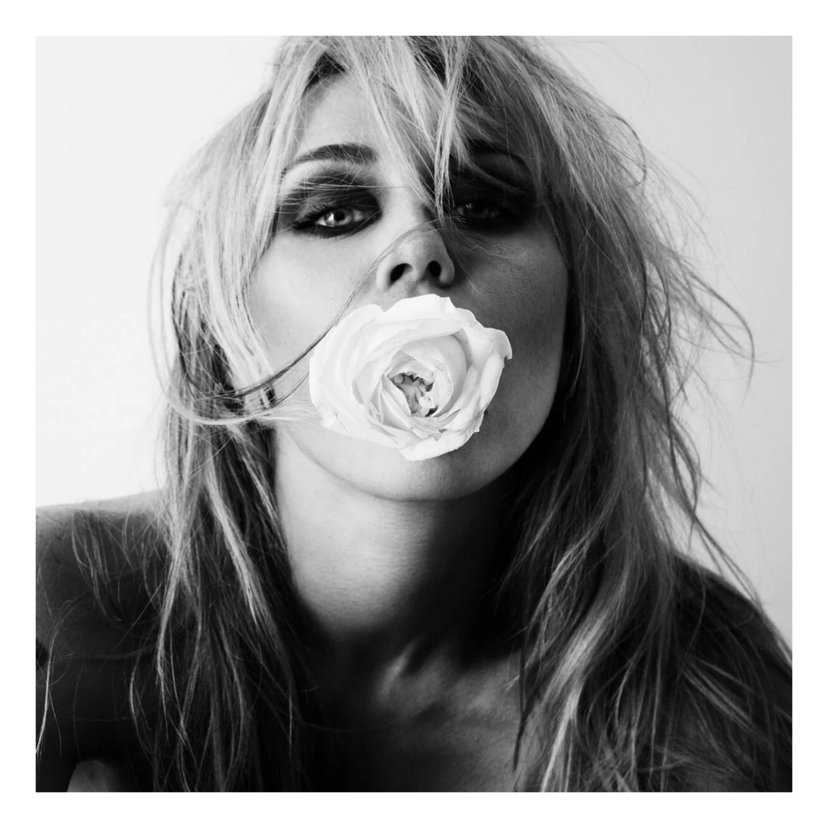 CD MILEY CYRUS BASS PERSUADES
