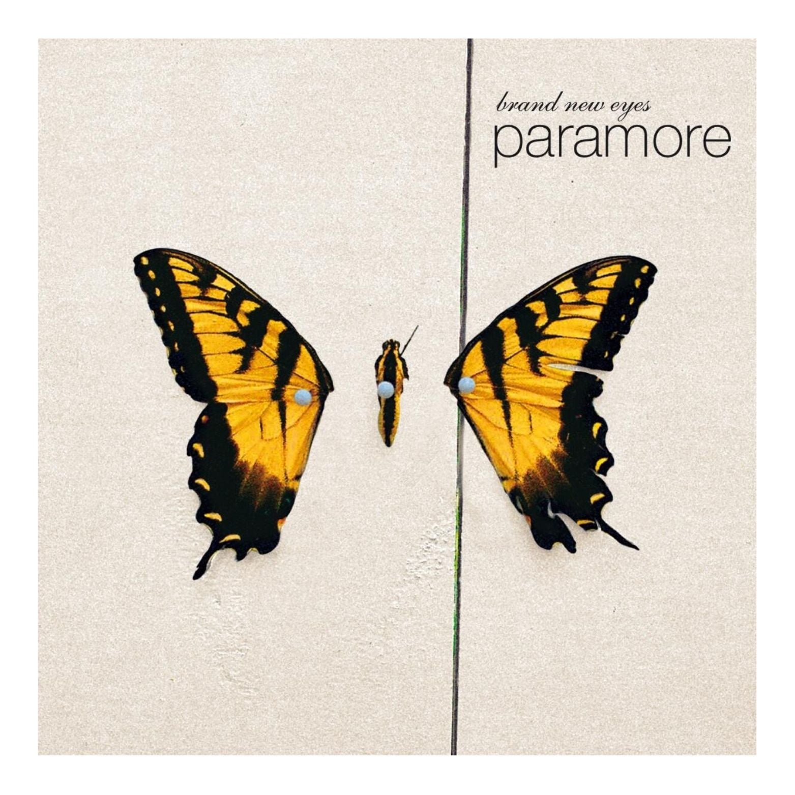 CD PARAMORE BRAND NEW EYES