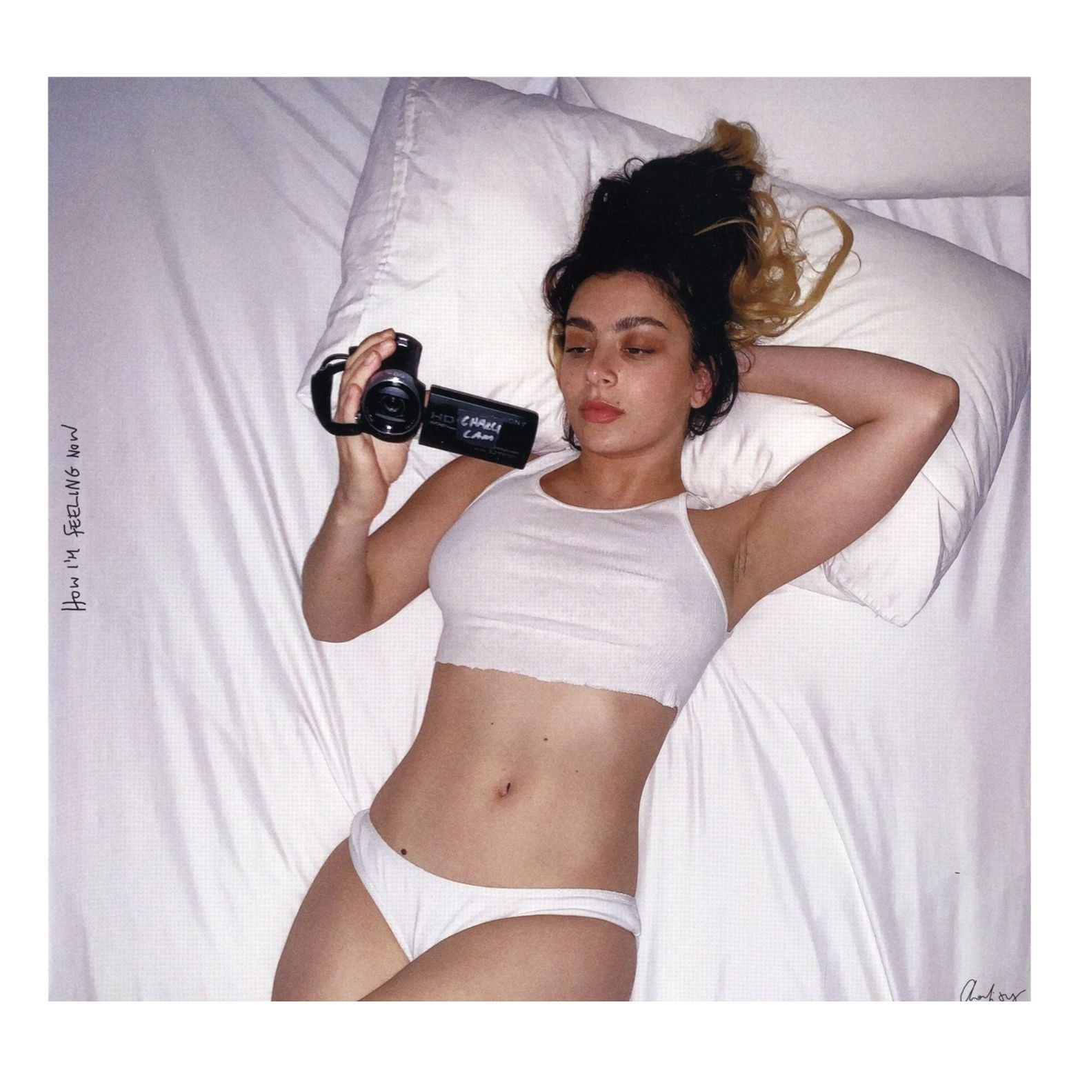 VINYL CHARLI XCX HOW I'M FEELING NOW